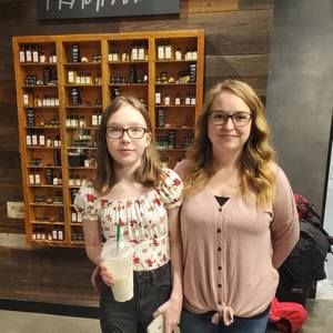 Meet your Posher, Latoya